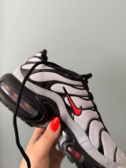 Nike Air Max Plus TN - 4