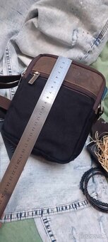 Taška cez plece. Crossbody taška - 4