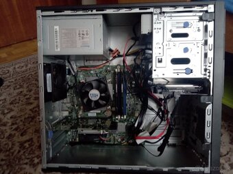 Herny i3 6100T,8gb ram,120gb SSD a 512gb HDD,RX 550 - 4