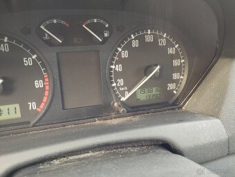 Predám škoda Fabia 1.4 50kw - 4