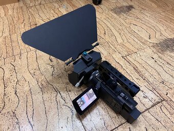 Sony FDR-AX53 4K komplet video set, pripravené na natáčanie - 4