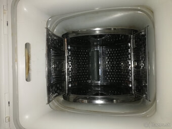 Predám vrchom plnenú práčku Whirlpool AWT 2050 - 4