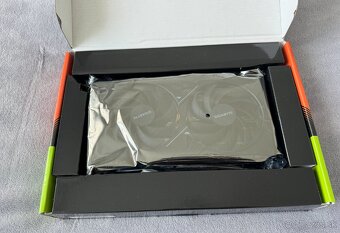 Grafická karta GIGABYTE GeForce RTX 5060 Ti WINDFORCE 16G - 4