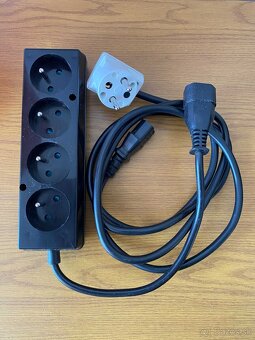 APC Smart UPS 750VA LCD - 4