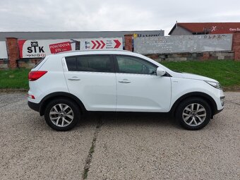 Kia Sportage 2.0 CRDi 4WD Gold - 4