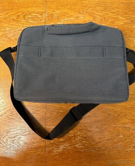 Taška na notebook Tucano (Design Milano Italy) – ako NOVÁ - 4