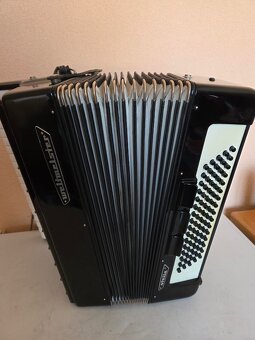 Predám akordeón Weltmeister - 4