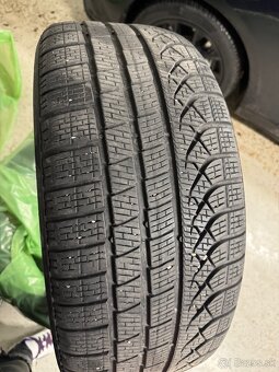 Predám zimné pneumatiky 245/45 R19 - 4