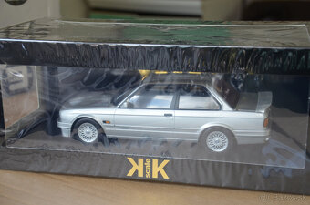 1:18 BMW 325i - 4
