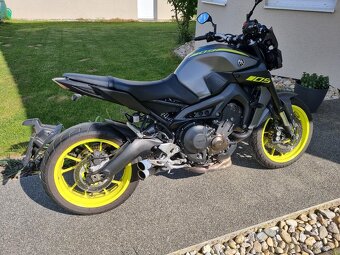 Yamaha MT 09 - 4