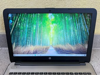 HP / Intel N3710 4-jadro / 4GB RAM / 240GB SSD / AMD /15.6" - 4