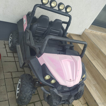 Predám elektrické autíčka Grand Buggy 4x4 a Maybach 4x4 - 4