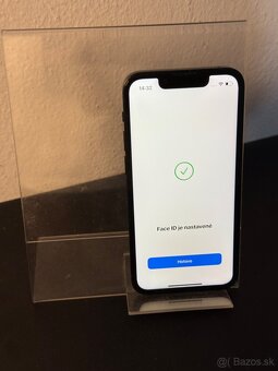 Predám Apple iPhone 13 Mini 128GB Black Bežné známky - 4