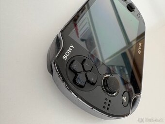 Playstation Vita Black - 4