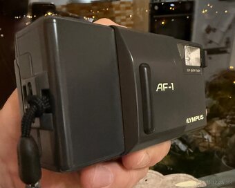 Olympus AF-1 - 4