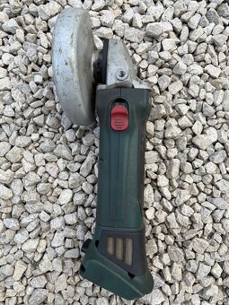 Predám uhlovú brúsku METABO W 18 LTX 125 Quick - 4