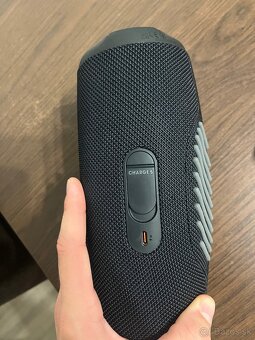 JBL Charge 5 - TOP STAV - 4