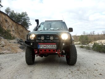 Predám Suzuki Jimny 1,3 po komplet GO - 4