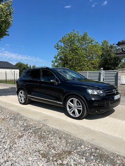 VW Touareg 3.0 tdi - 4