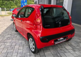 Peugeot 107 1.0 JUNIOR benzín manuál 50 kw - 4
