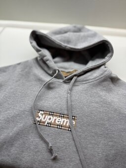 Supreme x Burberry Box Logo Hoodie Grey - 4