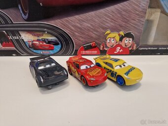Carrera First, autodráha, autíčka aj diely trate - 4
