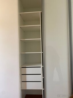 Šatníková skriňa - 4