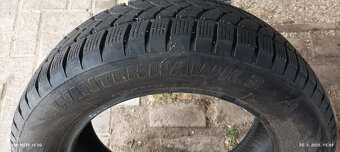 firestone zimne 20560R1692H - 4