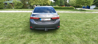 Toyota Corolla 1.6 l CVT LED 2017 + Tažné + Nosiče + VAM - 4