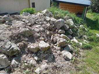 Darujem za odvoz kamene - 4