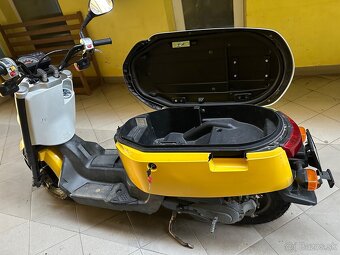 Skúter Yamaha Giggle 50 - 4