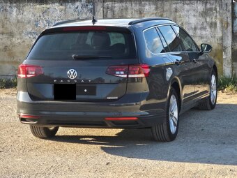 Volkswagen Passat 4MOTION 2.0TDI 140kW DSG/PANO/LED/KAMERA - 4