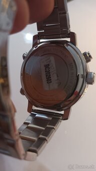 Invicta 48370 - 4