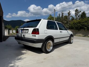 Volkswagen Golf Mk2 GTI - 4
