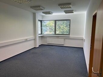 Kancelária na prenájom v Bratislave v Ružinovskej novostavbe - 4