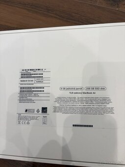 Apple MacBook Air 13” M2 vo farbe Space Grey batéria 100% - 4