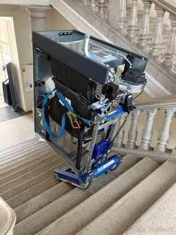 Elektrické rudla a pásový schodolez (nosnosť do 420 kg) - 4