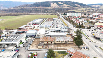 Budova s pozemok 3366m2 v centre mesta, Bytča - 4