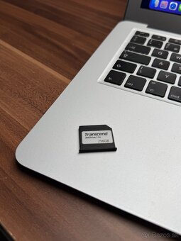 MacBook Air 2017 | 8GB RAM | 128GB + 256GB - 4