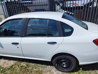 Renault Thália - 4