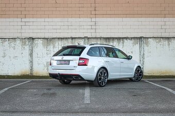 Škoda Octavia Combi 2.0 TDI RS DSG 4x4 - 4