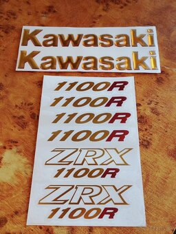 Kawasaki zrx1100r - 4