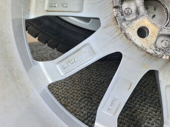 5X112 R18 8,0J ET40 + ZIMNE PNEU 245/40 R18 - 4