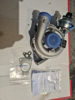 Turbo úplne nové Ford galaxy,S max 2.0 TDCI 103 kw - 4