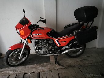 Honda CX500 - 4
