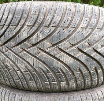 2ks zimné Kleber 225/40 R18 DOT 3622 - 4