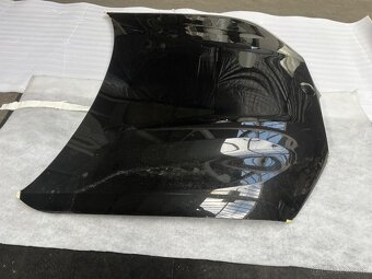 Kapota BMW X7 - 4