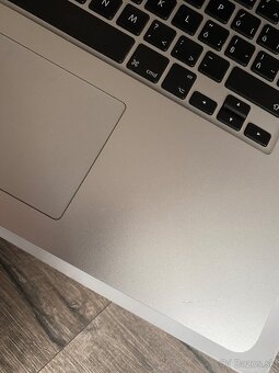 MacBook Pro Retina, 15”, mid 2015 - 4