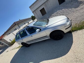 Škoda octavia 2 1.9tdi 4x4 nová STK EK - 4