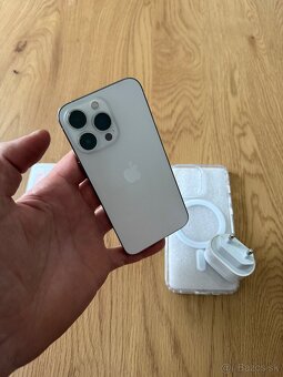 iPhone 13 Pro 1 TB Silver v záruke + príslušenstvo - 4